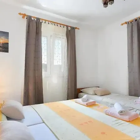 House Neda Vinišće